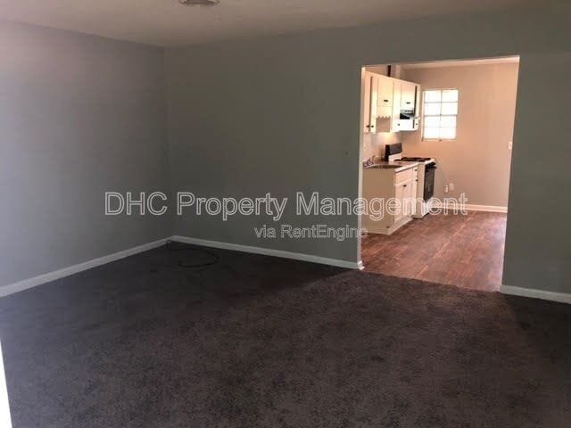 Building Photo - 6505 Raymond Dr