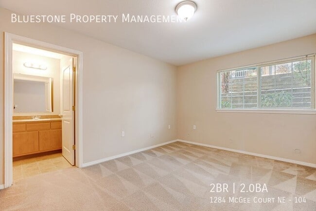 Building Photo - 1284 Mcgee Ct NE