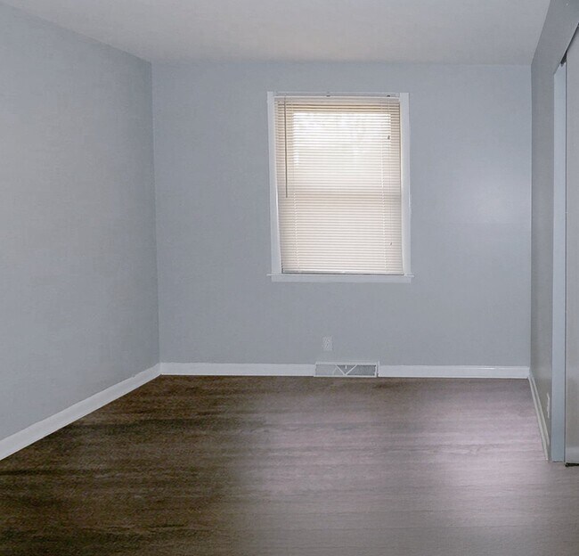 Building Photo - 1404 Winthorne Dr