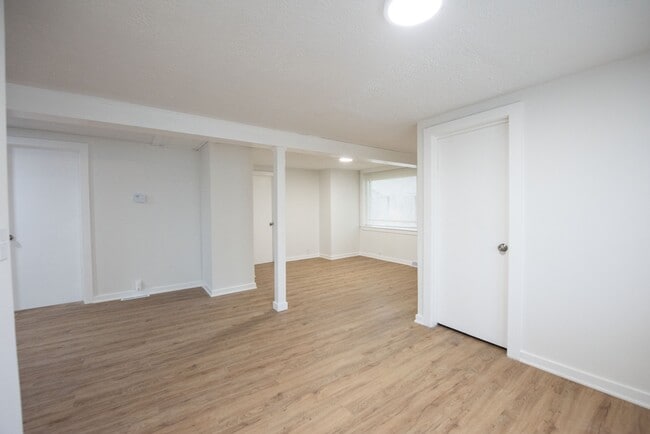 Building Photo - 16781 Akron St