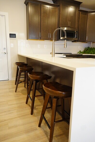 Building Photo - 20306 Newfoundland Sq