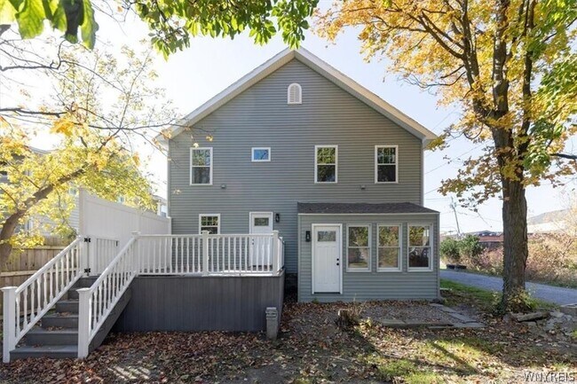 Building Photo - 28 Olean St