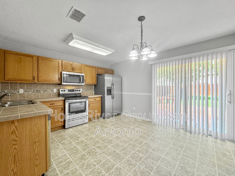 Building Photo - 128 Gatewood Bay
