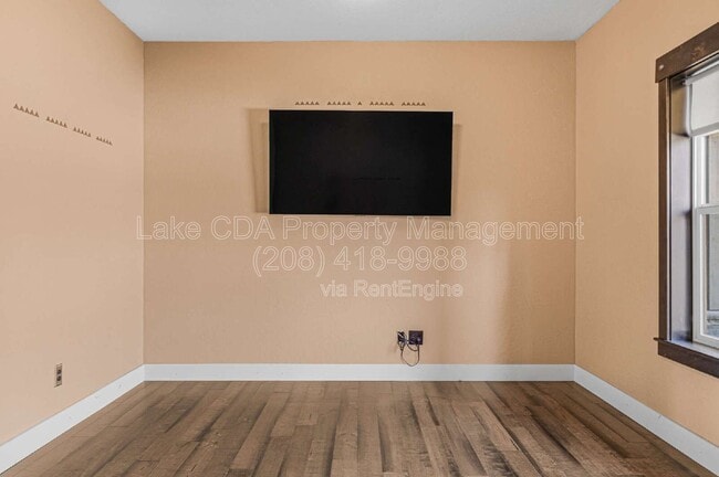 Building Photo - 3676 W Cielo View Ct