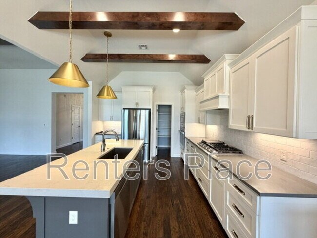 Building Photo - 803 E Delmar Pl