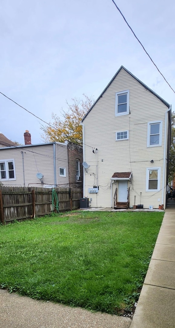 Building Photo - 2622 S St Louis Ave