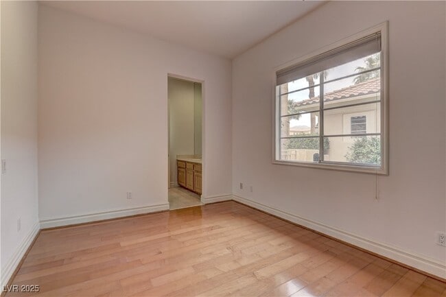 Building Photo - 2258 Green Mountain Ct