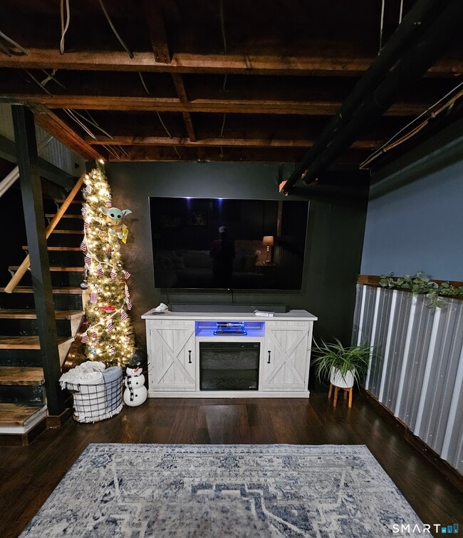 Building Photo - 41 Pequot Trail