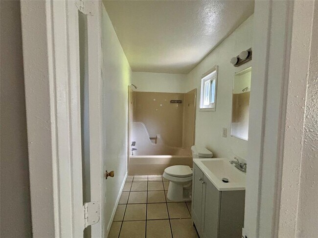Building Photo - 11802 Sorsby Way