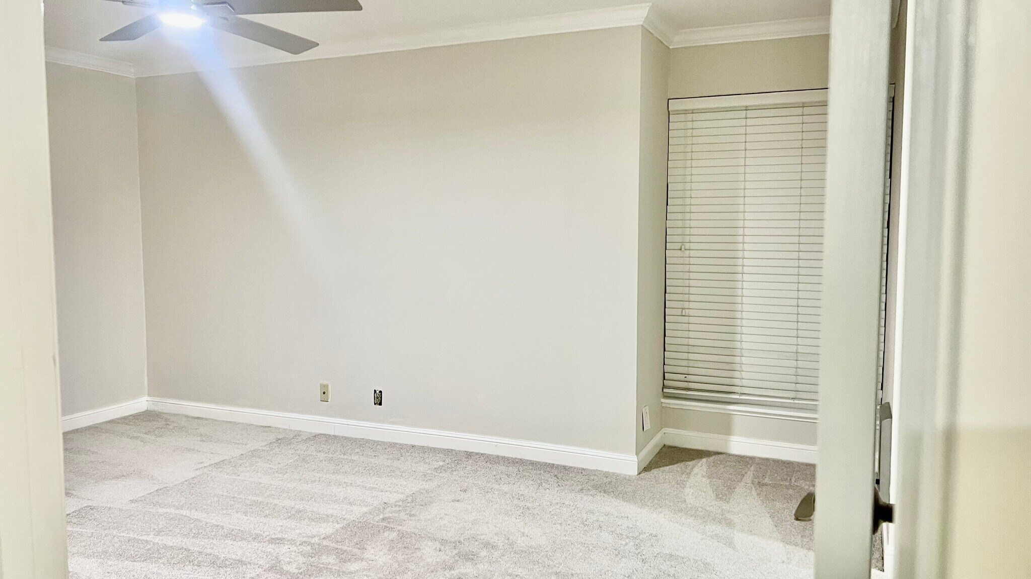 Building Photo - 8985 Alcosta Blvd