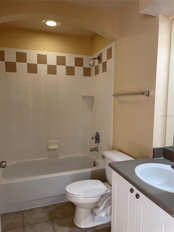 Building Photo - 4007 Sand Palm Ct