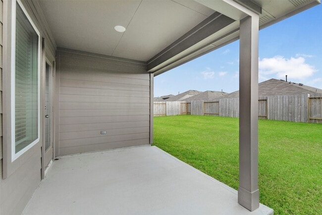 Building Photo - 14980 Timber Pnes Dr
