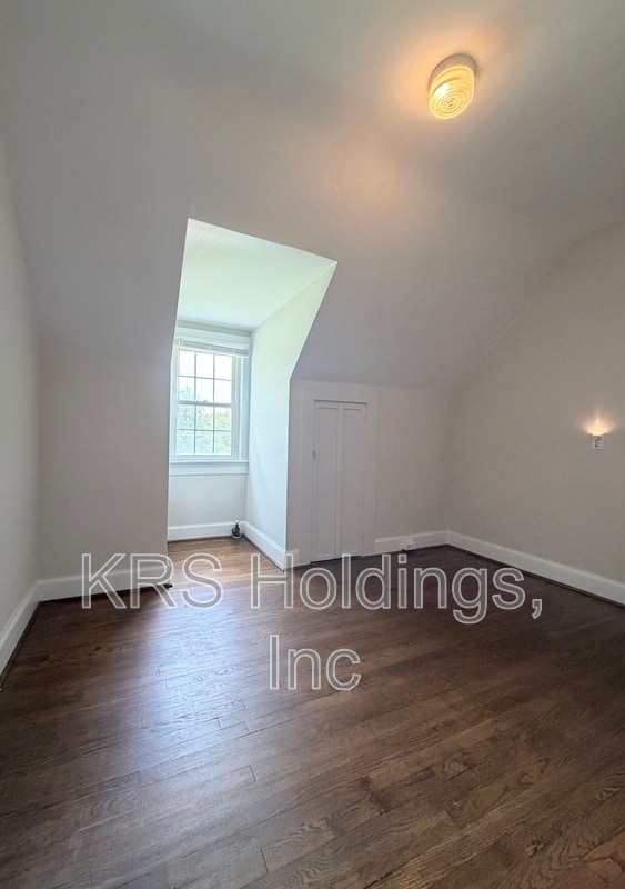 Building Photo - 2709 Old Forest Rd