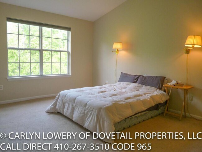 Building Photo - 2327 Sandy Walk Way