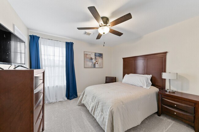 Building Photo - 2651 Skyview Shadows Ct