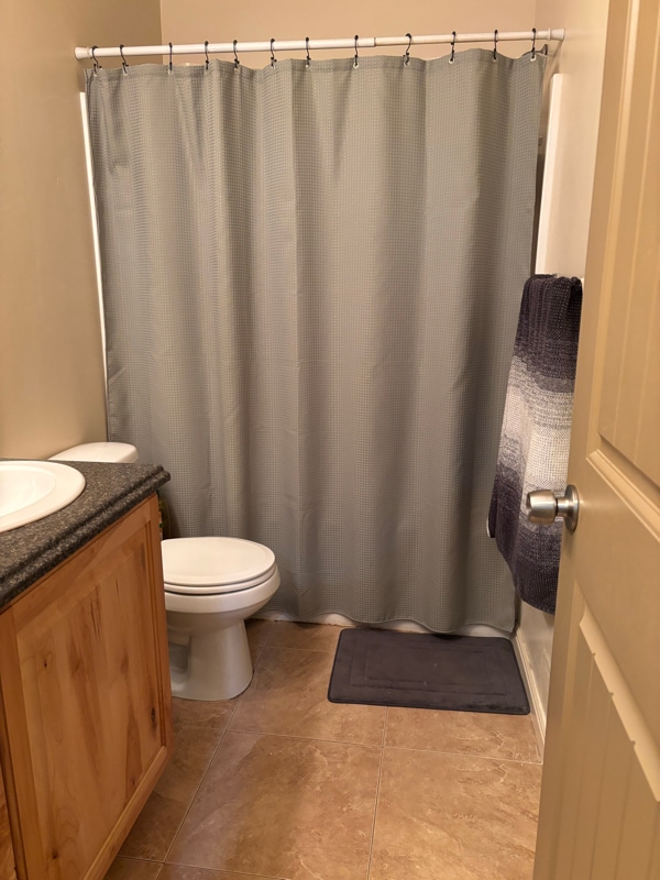 Building Photo - 593 N 50 E