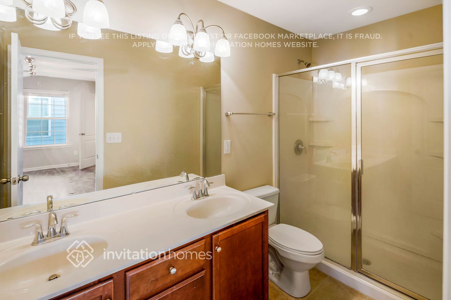 Building Photo - 12507 Surreykirt Lane