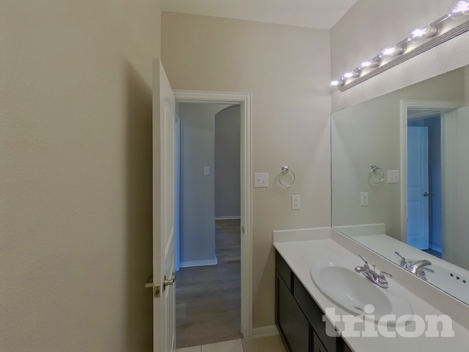 Building Photo - 9157 Abaco Way