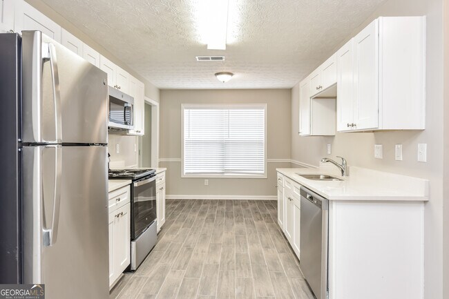 Building Photo - 85 Windward Dr