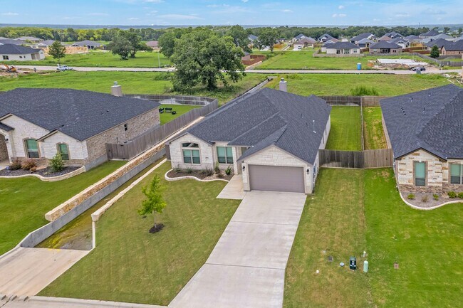 Building Photo - 6102 Messina Dr