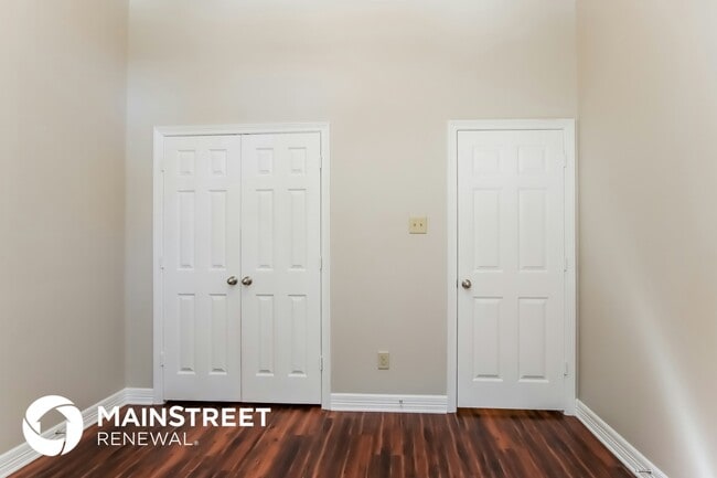 Building Photo - 2046 Lost Pine Ct