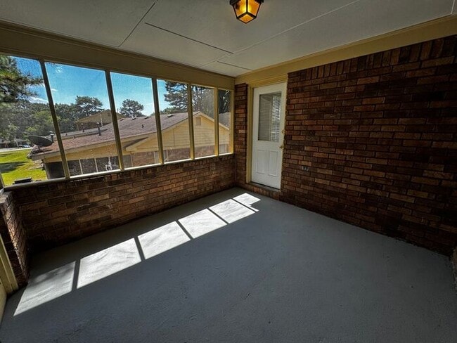 Building Photo - !!!WARNING: AVOID SCAMS CONFIRM RENTAL AT ...