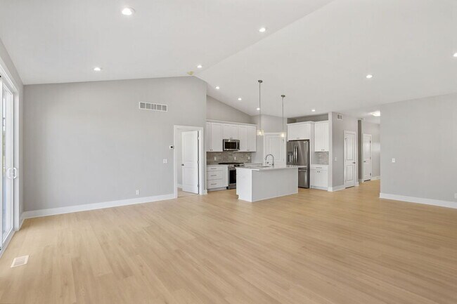 Building Photo - 11948 Smithfied drive