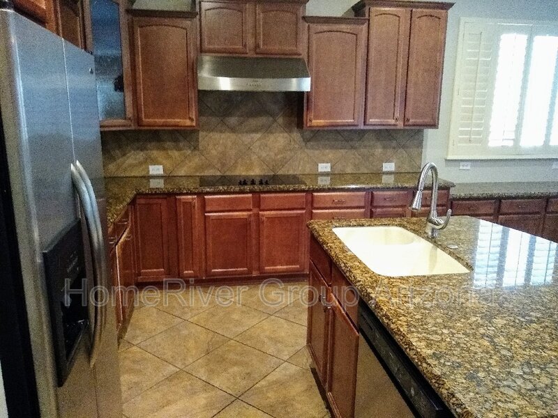 Building Photo - 17953 W Willow Dr