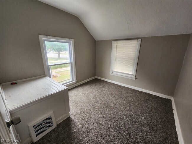 Building Photo - 16401 Judson Dr