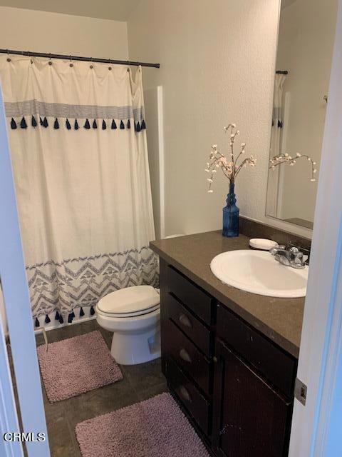 Building Photo - 88 Upper Lake Rd