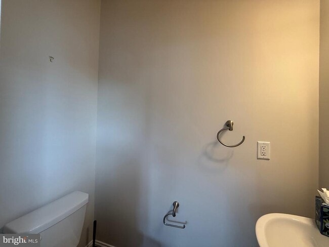 Building Photo - 7105 Druce Way