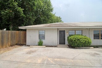 Building Photo - 4964 W Spencer Field Rd