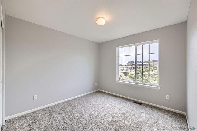 Building Photo - 6047 S Jamestown Way