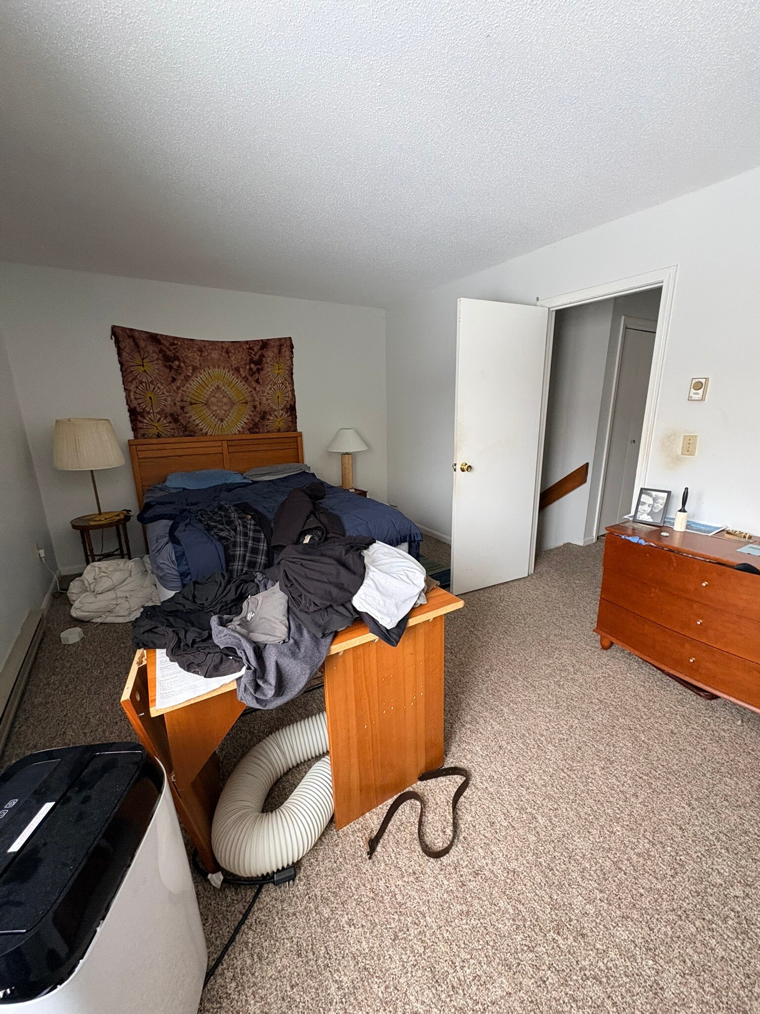 Building Photo - K6 Stonehedge Dr