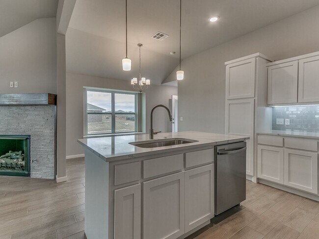 Building Photo - Beautiful New Home!