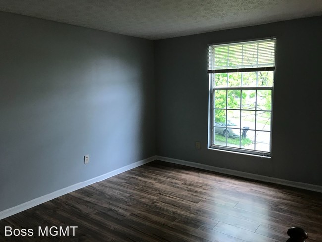 Building Photo - 3 br, 1.5 bath House - 6970 Endsleigh Dr.