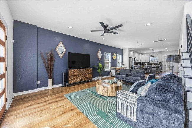 Building Photo - 6130 Conley St