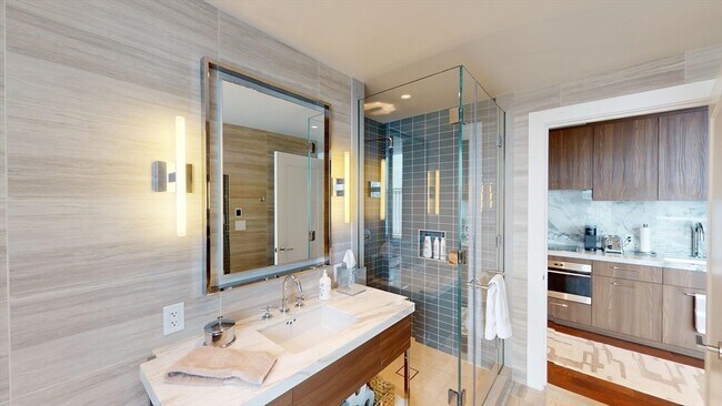 Building Photo - 430 Stuart St