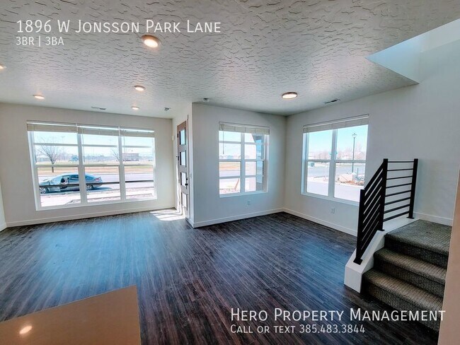 Building Photo - Gorgeous Lehi Townhomes!!!