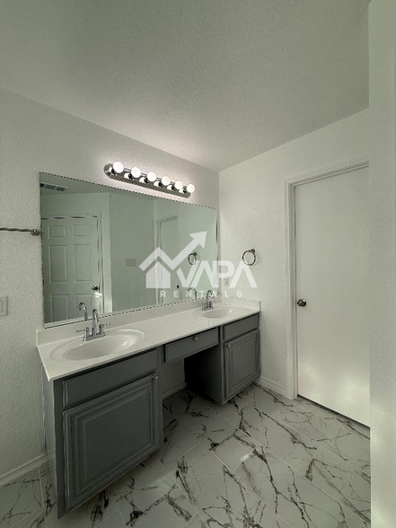 Building Photo - 6019 Mountain Meadow