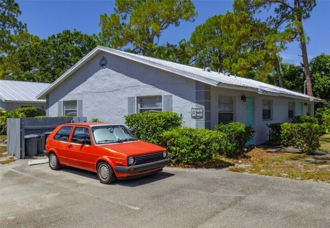 Building Photo - 1566 40th Ave