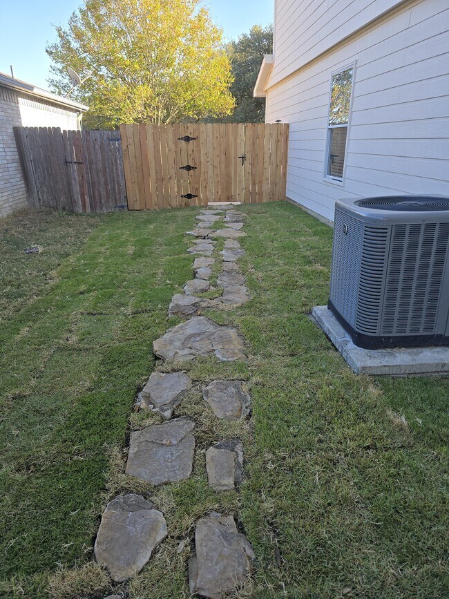 Building Photo - 8114 Furlong Gate