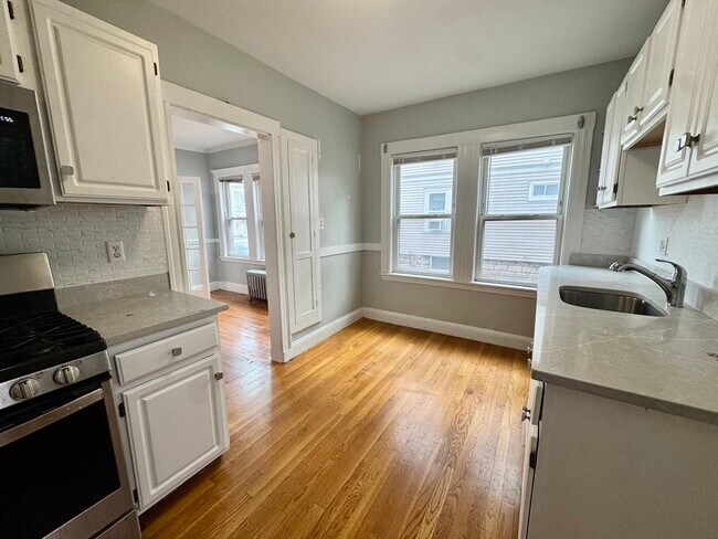 Building Photo - 55 Brookley Rd