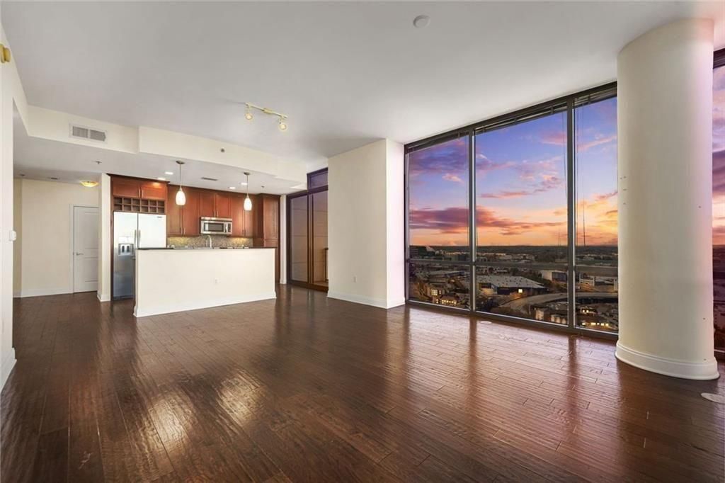 Building Photo - 270 17th St NW