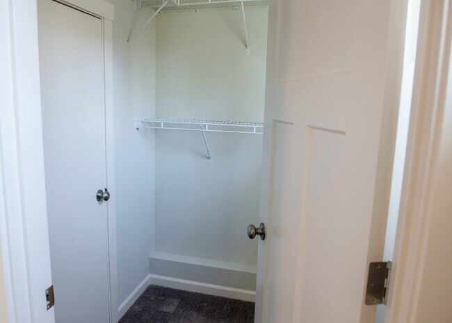 Building Photo - 12003 SE High Creek Rd