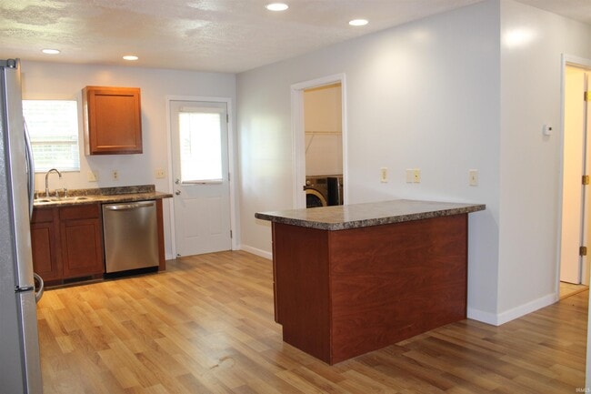 Building Photo - 12620 Kenai Dr