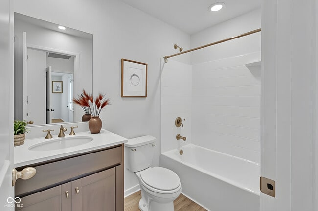 Building Photo - 6267 Wasco Dr