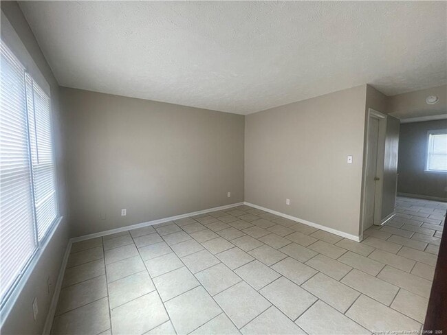 Building Photo - 4959 Galveston Dr