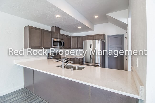 Building Photo - 2616 N Arties Ln