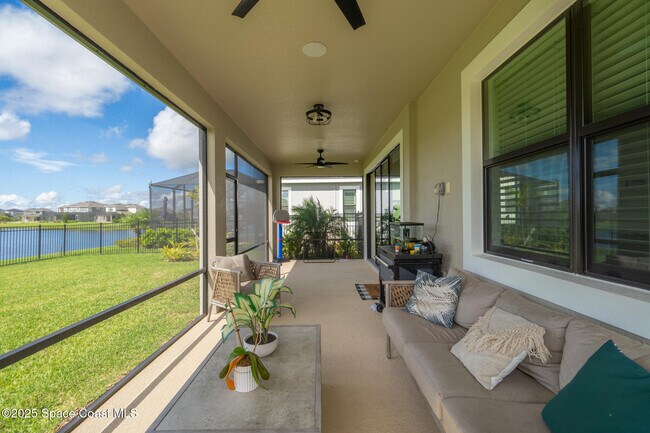 Building Photo - 3233 Casare Dr